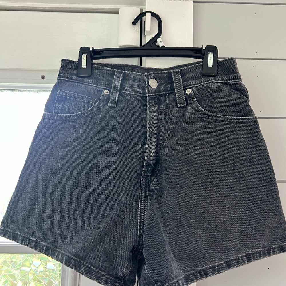 Levi's Black Jean Shorts High-Waisted Mom Shorts